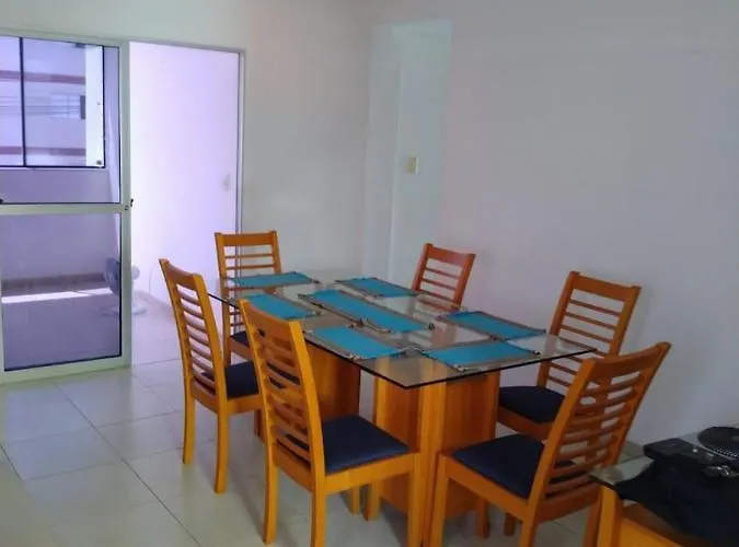 Apartamento entre o Centro e a Praia
